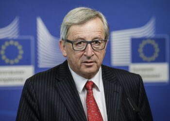 Γιούνκερ για Κ. Μητσοτάκη: Έθεσες την Ελλάδα εκ νέου στην καρδιά της ευρωπαϊκής διαδικασίας