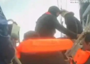 Βίντεο: Το Ισραήλ αναχαιτίζει στολίσκο ακτιβιστών για τη Γάζα ανοιχτά της Κύπρου