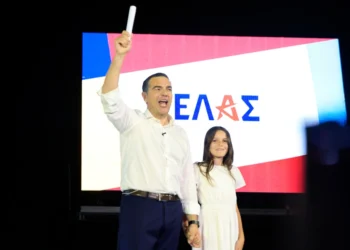 Με την «Ελληνική Αριστερή Συμπαράταξη», την ΕΛΑΣ, επιστρέφει ο Τσίπρας (Video)