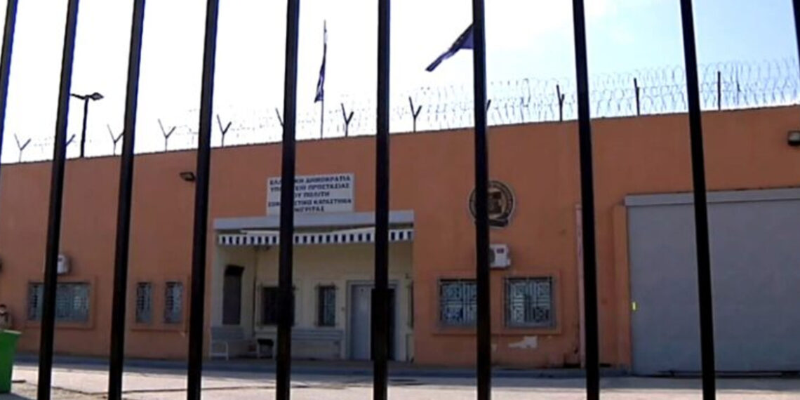Έντεκα συλλήψεις για τη φονική συμπλοκή στις φυλακές Νιγρίτας με δύο νεκρούς