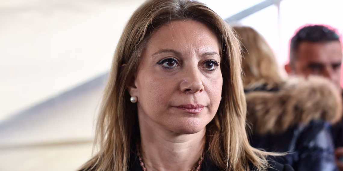 «Η στιγμή της Καρυστιανού»: Το πολιτικό restart που φιλοδοξεί να ταράξει το σκηνικό