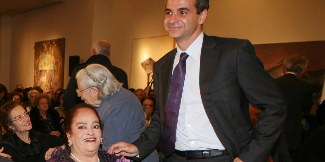 Την γιορτή της Μητέρας τιμά ο Κυριάκος Μητσοτάκης στο Κυριακάτικο μήνυμά του