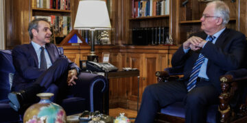 Κ. Μητσοτάκης σε Κ. Τασούλα: Τον Ιούνιο τα 150 ευρώ ανά παιδί στις οικογένειες