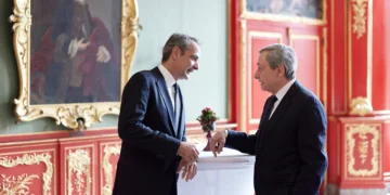 Το ευχαριστώ του Κ. Μητσοτάκη στον Ντράγκι που «πίστεψε στην επιμονή μας»