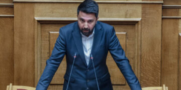 Ανεξαρτητοποιήθηκε ο βουλευτής Ροδόπης Φερχάτ Οζγκιούρ