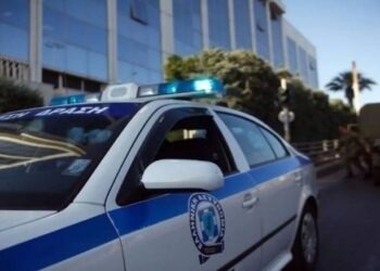 Σύλληψη 24χρονου στη Θεσσαλονίκη για διακίνηση ναρκωτικών – Εντοπίστηκαν κάνναβη, κοκαΐνη και χιλιάδες ευρώ