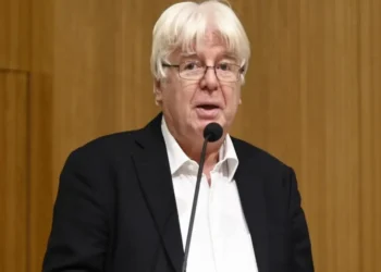 Ποιό “αφήγημα” αναιρείται; Και τώρα… πολιτική κόντρα ανάμεσα σε ΠΑΣΟΚ και συνεργάτη του Τσίπρα
