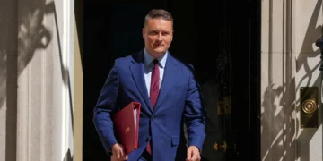 Ραγδαίες εξελίξεις στην Βρετανία: Παραιτήθηκε και ο υπ. Υγείας