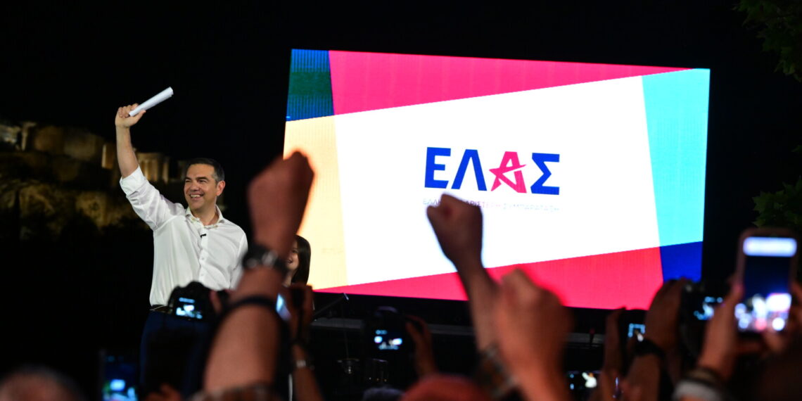 Ο Τσίπρας ξανά στο παιχνίδι: Δημοσκοπήσεις, αναταράξεις και φόβος διάλυσης στην Κεντροαριστερά