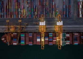 Η ΟΛΘ ΑΕ προχωρά το έργο της 6ης προβλήτας και διεκδικεί συμμετοχή στον εμπορικό διάδρομο ΙΜΕC