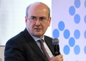 Χατζηδάκης: Οι πολίτες είναι εδώ, έχουν εδώ το μέλλον τους και θα αποφασίσουν