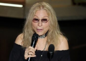 Η Μπάρμπα Στρέιζαντ λόγω τραυματισμού δεν θα δώσει το παρών στις Κάννες