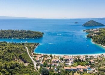 Η Σκόπελος στην κορυφή της λίστας προορισμών με κινηματογραφική λάμψη