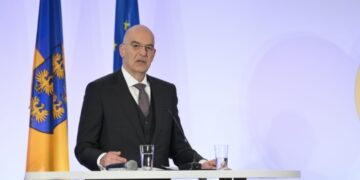 Δένδιας: Η Ευρώπη ανακαλύπτει ξανά την αξία της συνεργασίας, της εμπιστοσύνης και των κοινών αξιών