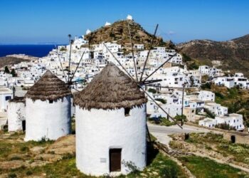 Η Ίος ως το «ανερχόμενο αστέρι» στη Μεσόγειο, σύμφωνα με διεθνές μέσο