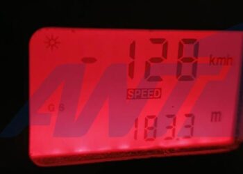 Θεσσαλονίκη: Έτρεχε με 128, μεθυσμένος χωρίς δίπλωμα και πινακίδες! (PHOTOS)
