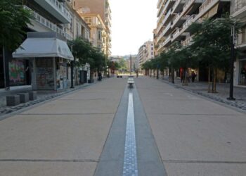 Παραδόθηκε στους πολίτες το νέο τμήμα της πεζοδρομημένης Αγίας Σοφίας