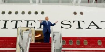 Air Force One: Ο πρόεδρος Τραμπ παρέλαβε το δώρο του από το Κατάρ και είναι ακριβώς όπως το ήθελε! (Video)