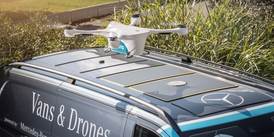 Από τα αυτοκίνητα στην άμυνα: Η Mercedes επενδύει σε drones και στρατιωτικά οχήματα