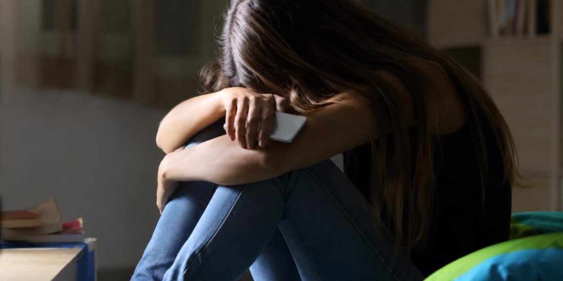 Θεσσαλονίκη: 28χρονη κατηγορείται ότι παρίστανε άνδρα για να παραπλανήσει 14χρονη