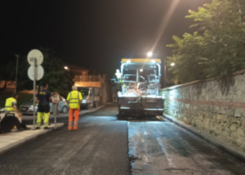 Γιατί ασφαλτοστρώνεται το καλντερίμι της Ελένης Ζωγράφου
