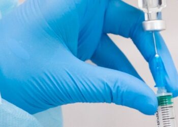 Το εμβόλιο HPV μηδένισε τους θανάτους από καρκίνο του τραχήλου της μήτρας στις νέες γυναίκες