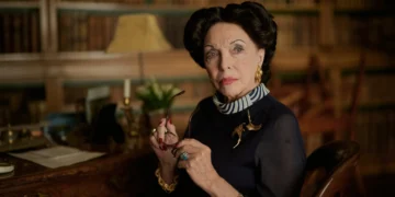 «My Duchess»: Η πιο τολμηρή μεταμόρφωση της Τζόαν Κόλινς στα 92 της χρόνια