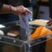Δημοσκόπηση Metron Analysis: Κυρίαρχος ο Μητσοτάκης, δεύτερος ο Τσίπρας – Καταρρέει το ΠΑΣΟΚ