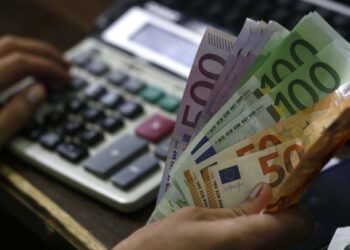 Έρχονται μειώσεις δόσεων – Με μειωμένο τόκο οι επόμενες δόσεις