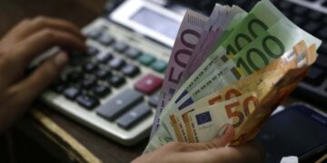 Έρχονται μειώσεις δόσεων – Με μειωμένο τόκο οι επόμενες δόσεις