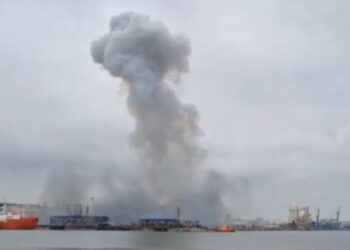 Ρουμανία: Έκρηξη θαλάσσιου drone σε λιμάνι! (VIDEO)