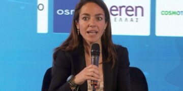 Μιχαηλίδου: Παραμετροποιούμε τον Προσωπικό Βοηθό για τα μικρά νησιά