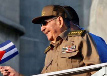 Κούβα: Ο Ραούλ Κάστρο, καταζητούμενος από τις ΗΠΑ, γιορτάζει τα 95α γενέθλιά του