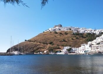 Αστυπάλαια: Ένας από τους κορυφαίους αυθεντικούς προορισμούς της Ευρώπης, σύμφωνα με τη βρετανική εφημερίδα The Sun​​​​​​​​​​​​​​​