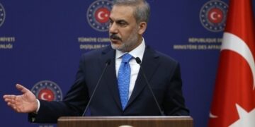 Η Τουρκία καλεί το Ιράν και τις ΗΠΑ να σταματήσουν τις επιθέσεις
