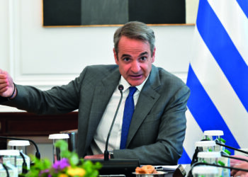 Η στρατηγική της Κυβέρνησης στο δρόμο προς τις κάλπες
