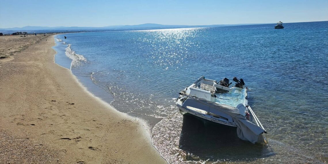 Εντοπίστηκε η βάρκα του 69χρονου στον Θερμαϊκό – Σε εξέλιξη η επιχείρηση εντοπισμού του