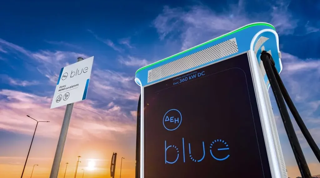 Πέντε χρόνια ΔΕΗ blue: Το μεγαλύτερο δίκτυο φόρτισης – Από την Ελλάδα στη ΝΑ Ευρώπη