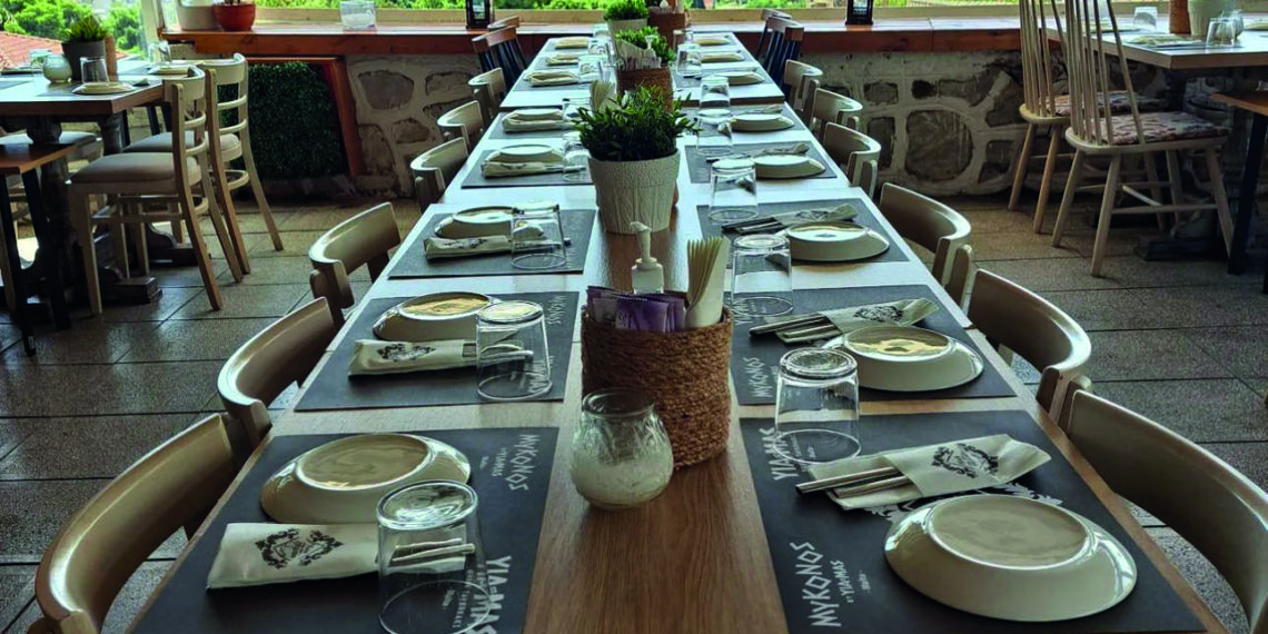 ΕΚΤΟΣ ΤΩΝ ΤΕΙΧΩΝ Mediterranean Cuisine
