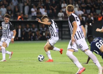 «Καθάρισε» με Κωνσταντέλια τη Ντιναμό ο ΠΑΟΚ και περιμένει την Άντερλεχτ (VIDEO)