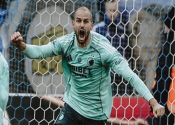 ΠΑΟΚ: Έρχεται για τις υπογραφές ο Χατζηδιάκος