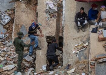Βενεζουέλα: Σχεδόν 2.300 οι νεκροί από τους σεισμούς