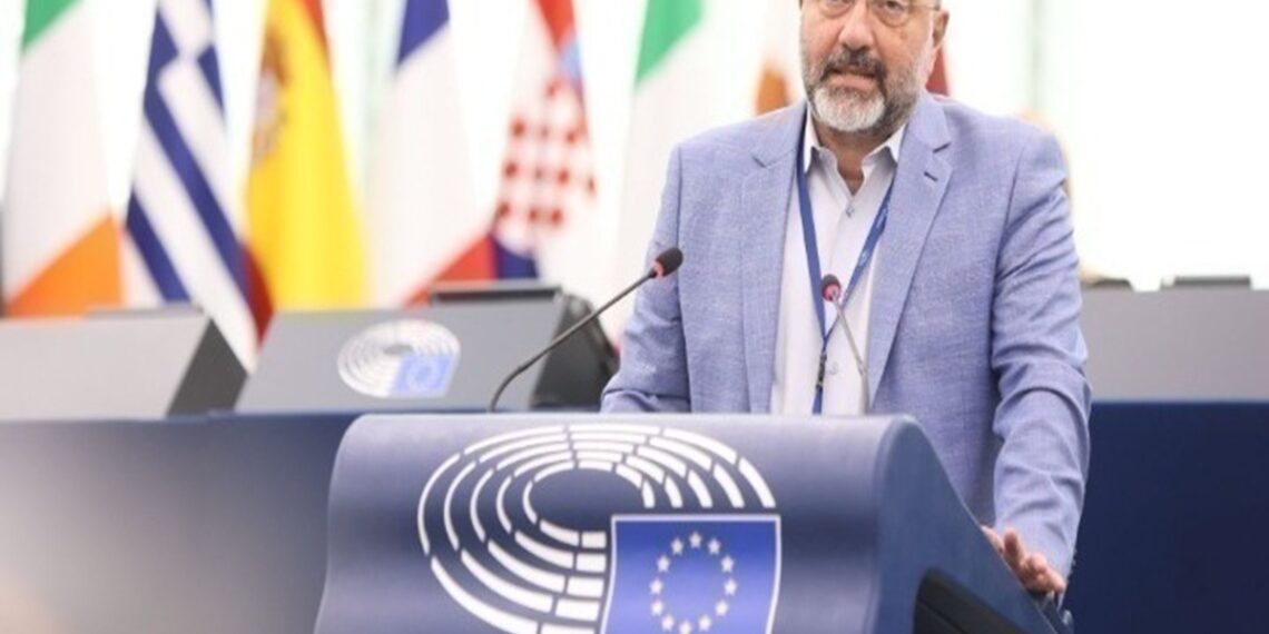 Αρναούτογλου προς ιρλανδική προεδρία: Προστατέψτε τους αγρότες από τις επιπτώσεις της συμφωνίας Mercosur