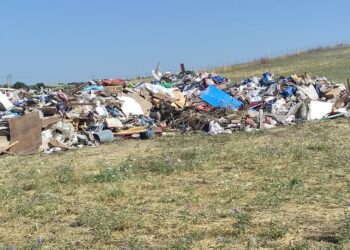 Χαλκιδική: Συνελήφθη 59χρονος που έριχνε ανεξέλεγκτα μπάζα (ΦΩΤΟ)