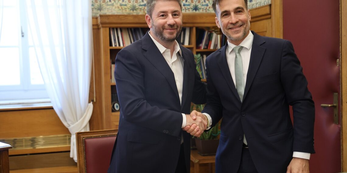 Στην ΚΟ του ΠΑΣΟΚ εντάσσεται ο Χουρδάκης
