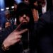 Αθλητικά παπούτσια από τη συλλογή του Eminem πωλούνται σε δημοπρασία