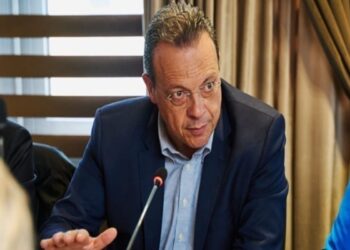 Επίσημα ανεξάρτητος βουλευτής ο Σωκράτης Φάμελλος