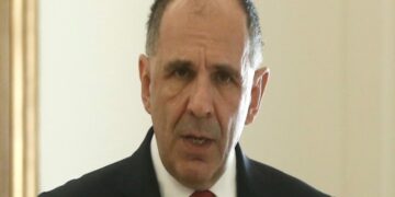 Τηλεφωνική συνομιλία Γεραπετρίτη με τον Αιγύπτιο ΥΠΕΞ