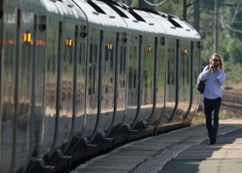 Γερμανία: Τελείωσε το χαρτί υγείας; Προϊστάμενος αμαξοστοιχίας έκανε έκτακτη στάση κι έτρεξε να αγοράσει