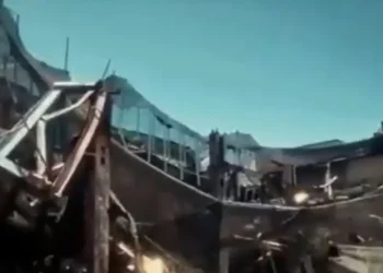 Ιράν: Eικόνες από το κατεστραμμένο συγκρότημα του Αλί Χαμενεΐ μετά την αεροπορική επίθεση